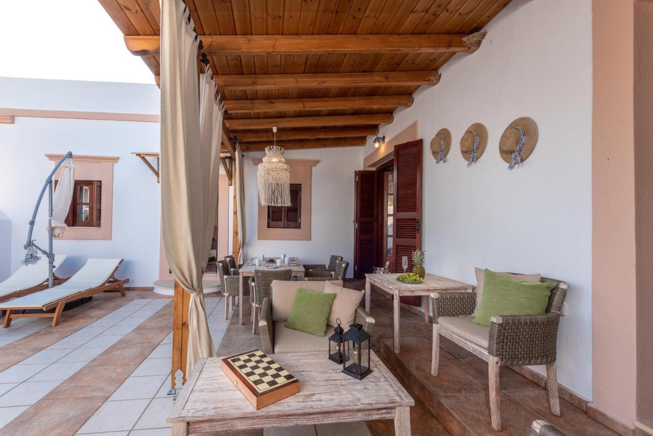Casa Aestas Lakhania Exterior foto